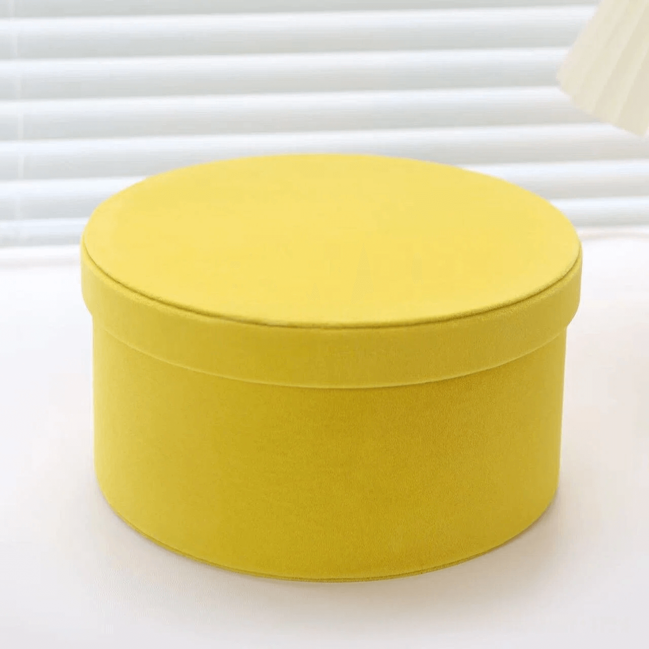 Velvet Round Gift Box