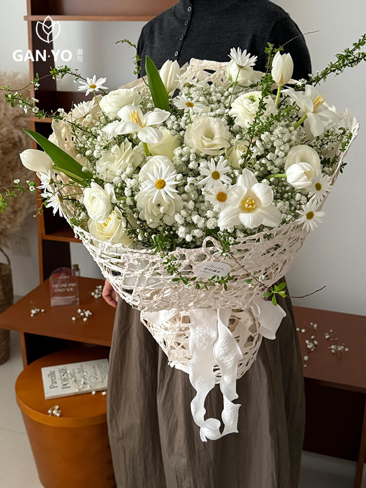 Boîte à fleurs ronde en velours 