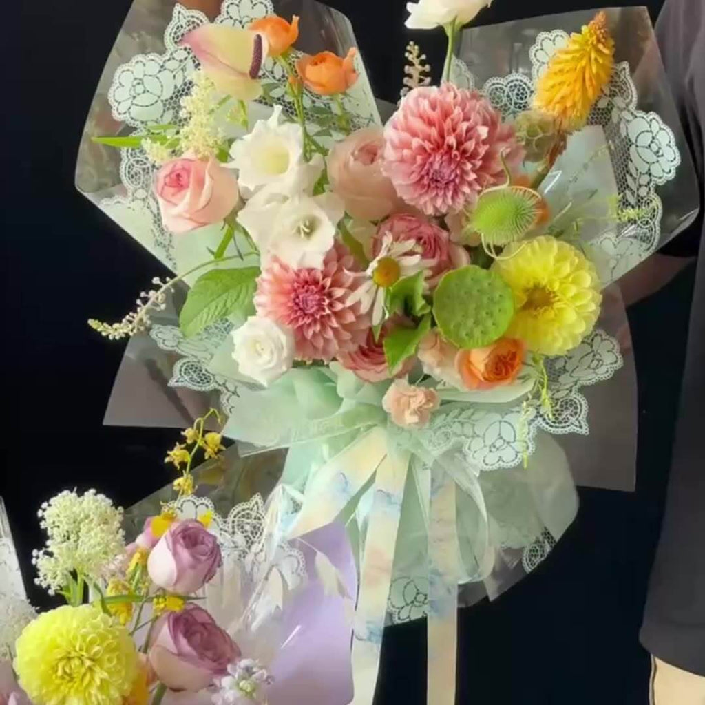 Lace Wrapping Paper, 22.5 × 22.5 Inch, 20 Sheets