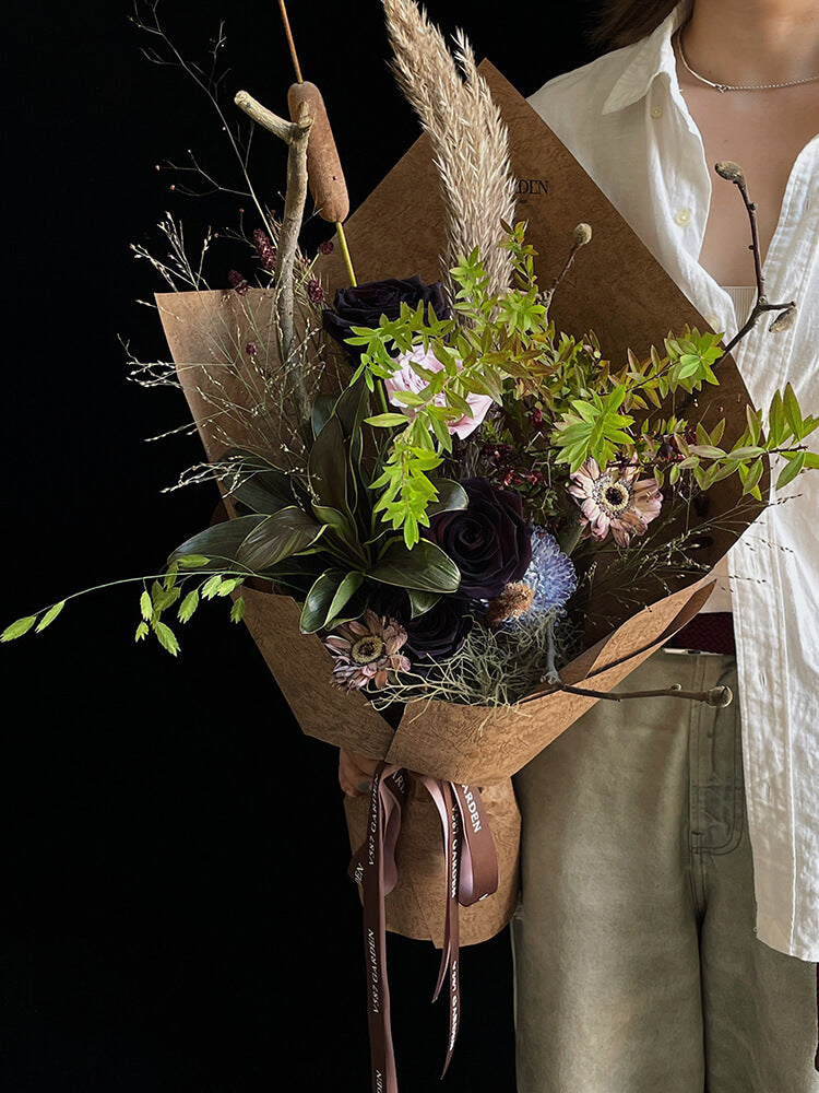 Boîte à fleurs ronde en velours 