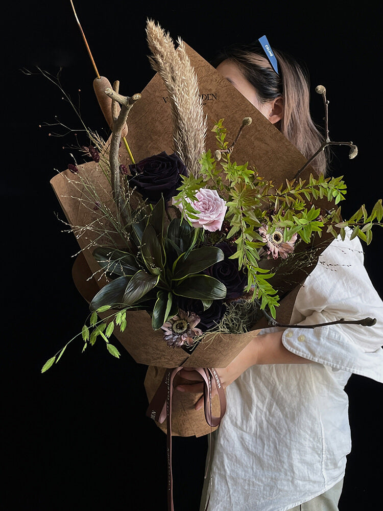 Boîte à fleurs ronde en velours 