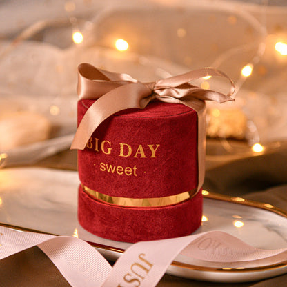 Round Velvet Flower Box