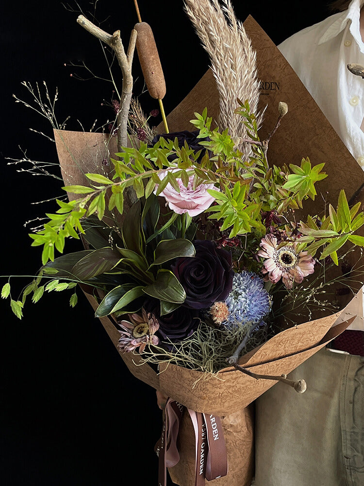 Boîte à fleurs ronde en velours 