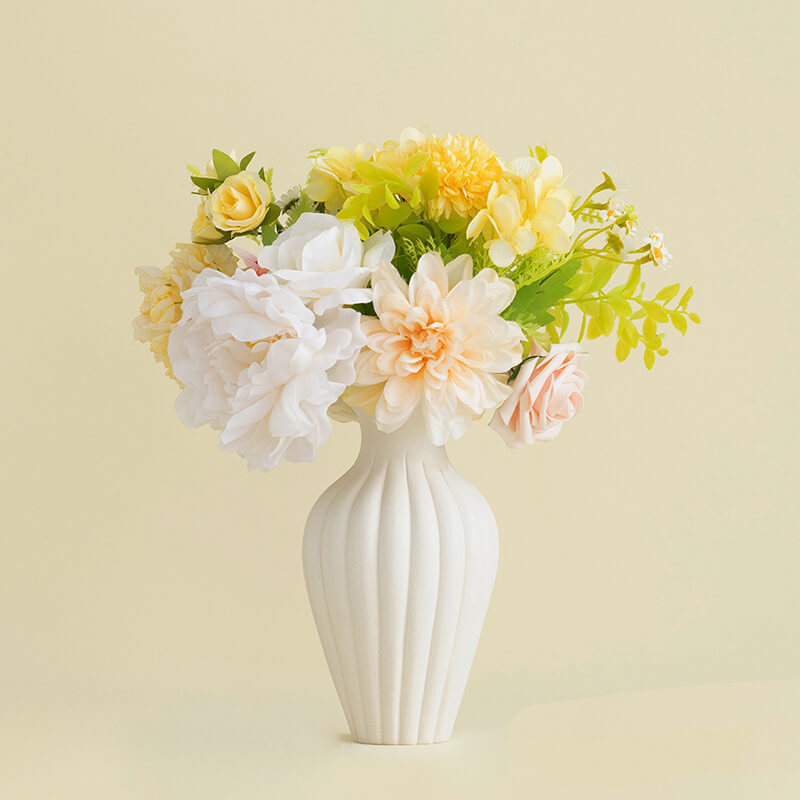 Scalloped Petal-Rim Ceramic Vase