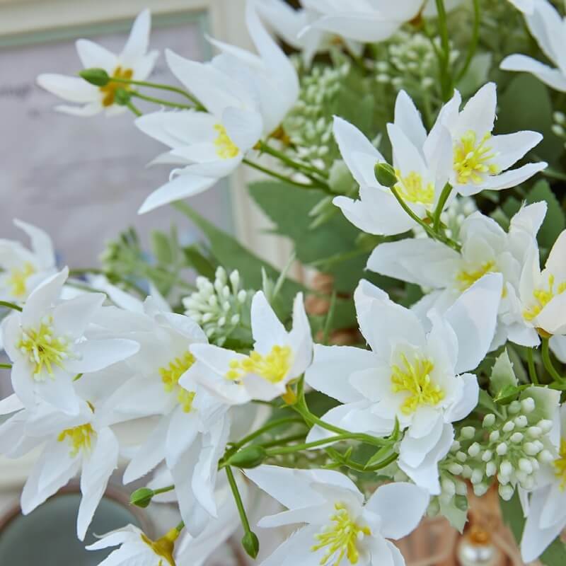 15'' Snow Lotus Bouquet