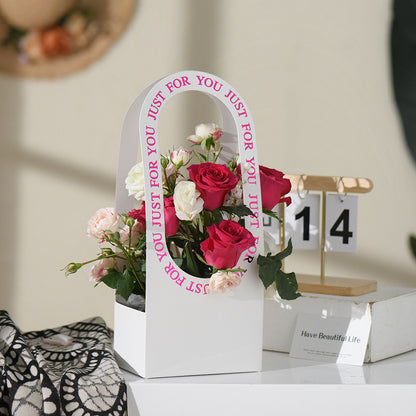 Bolsa de papel portátil para arreglos florales en forma de corazón, 10 unidades