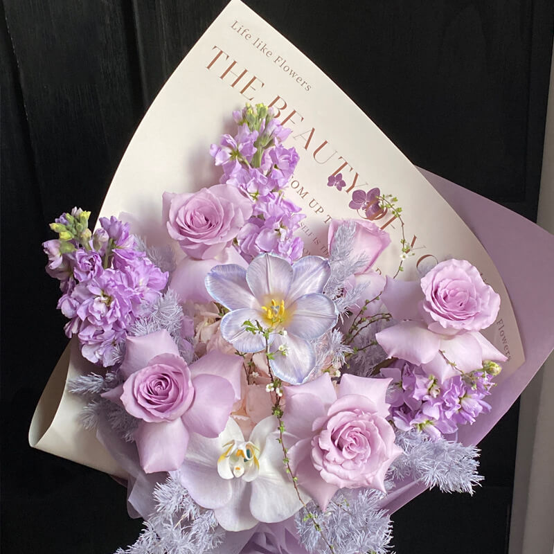 Tulip Bouquet Gift Paper, 14 × 19.7 Inch, 10 Sheets