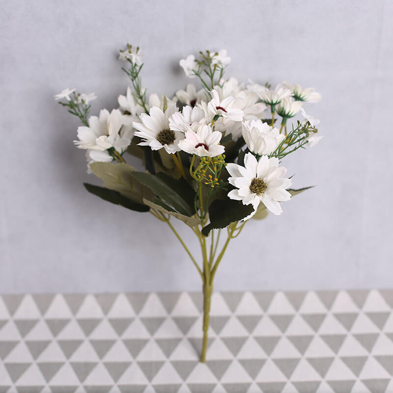 13'' Silk Daisy Bouquet