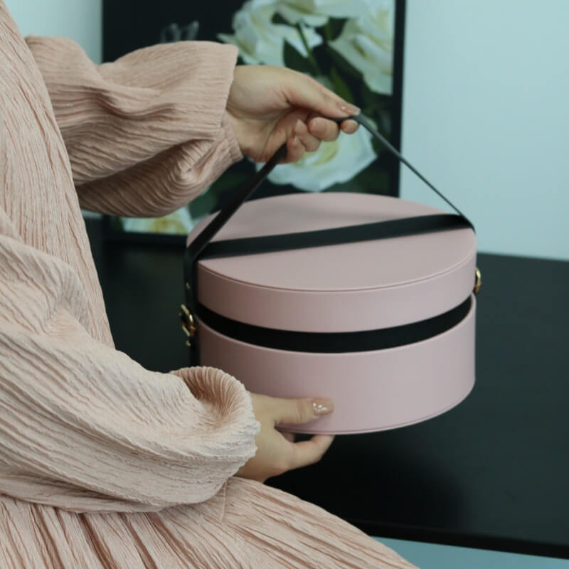 Caja de flores redonda de terciopelo 