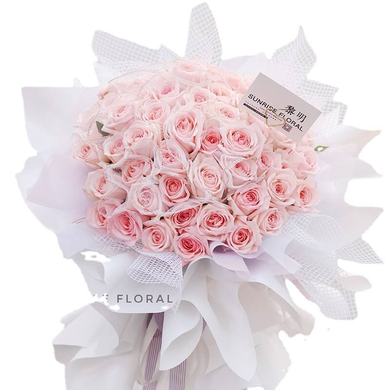 Flower Bouquet Fabric Mesh , 19.7 × 5 Yards