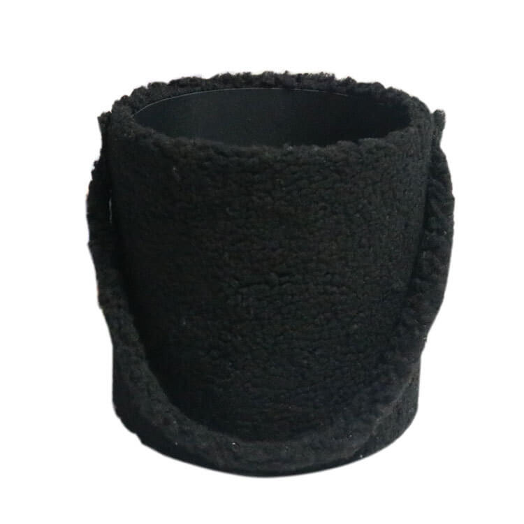 Caja de terciopelo con forma de corazón para rosas