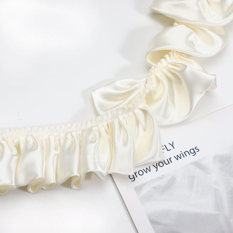 Bouquet Ruffled Bubble Ribbon