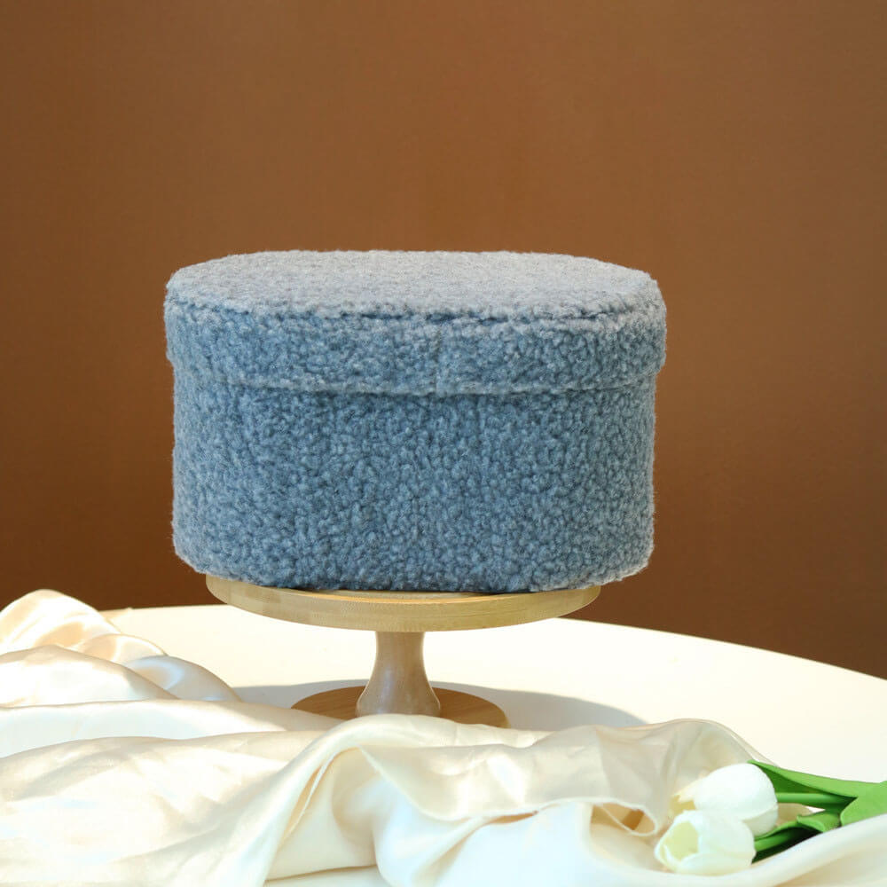 Plush Texture Oval Box