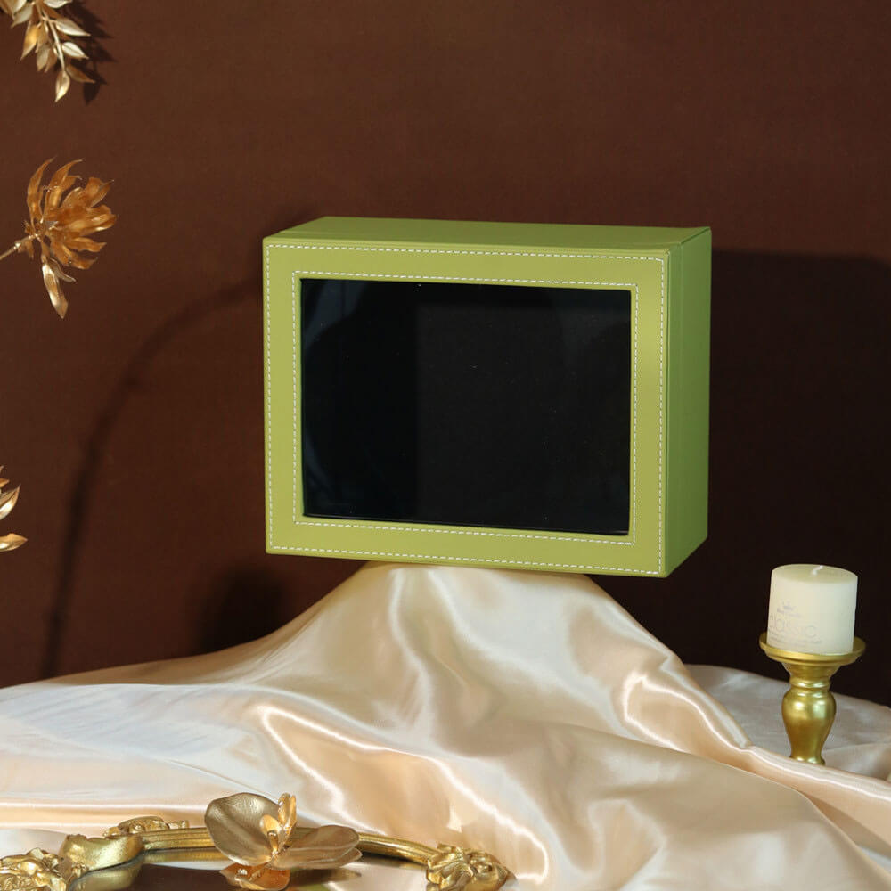 Caja de flores redonda de terciopelo 