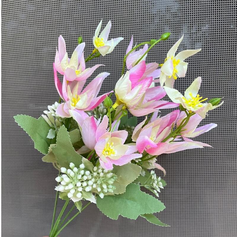 15'' Snow Lotus Bouquet