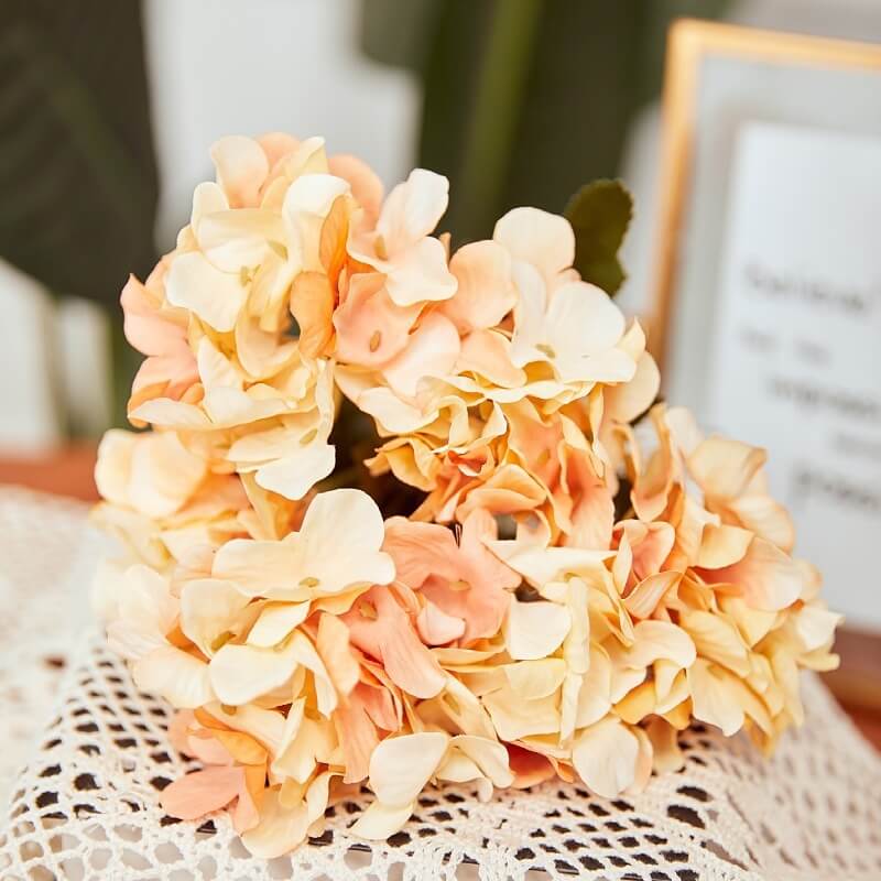 12.5” Hydrangea Bunch - 6 Heads