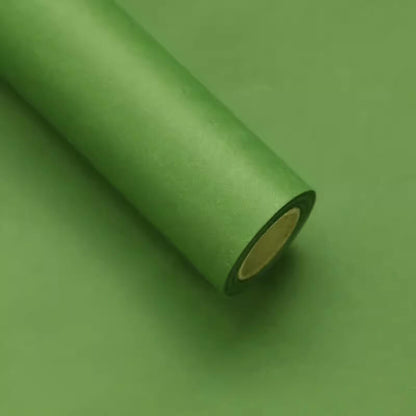 Papel de regalo con flores de mambo y menta de primavera 