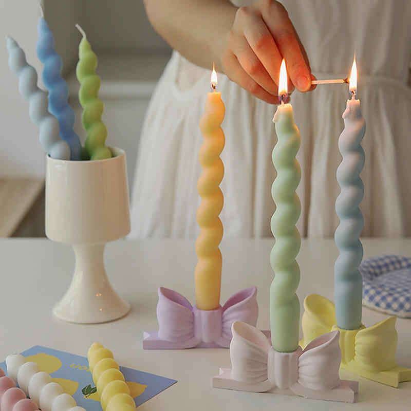 Bougie conique pour la maison