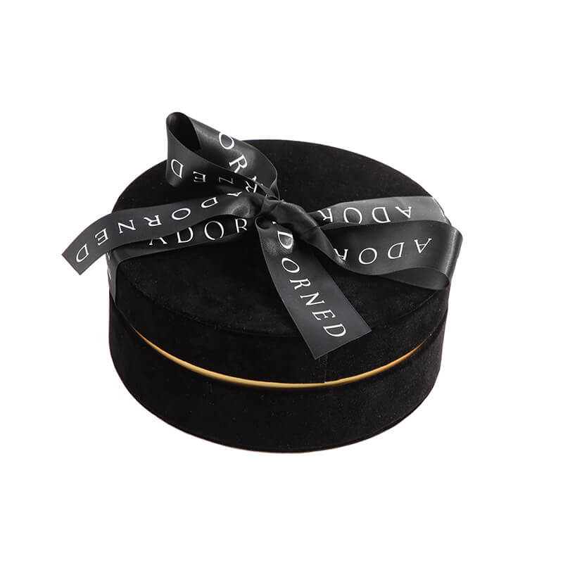 Round Velvet Gift Box With Ribbon