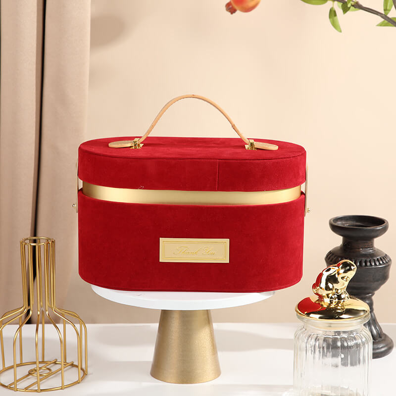 Velvet Wedding Rose Gift Box