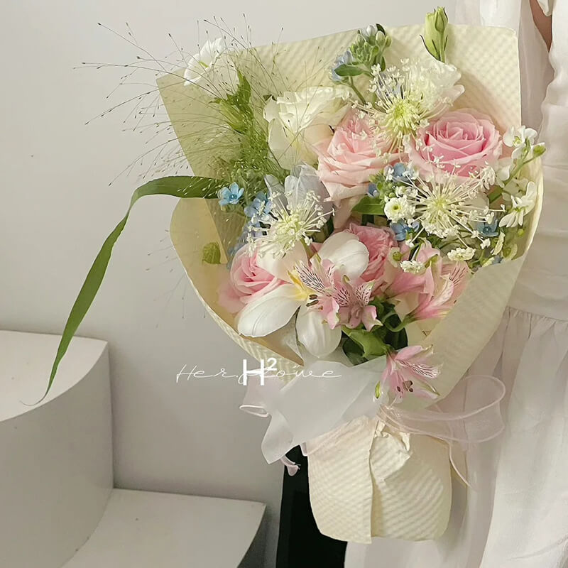 Embossed Wrapping Paper, 19.7 × 19.7 Inch, 10 Sheets