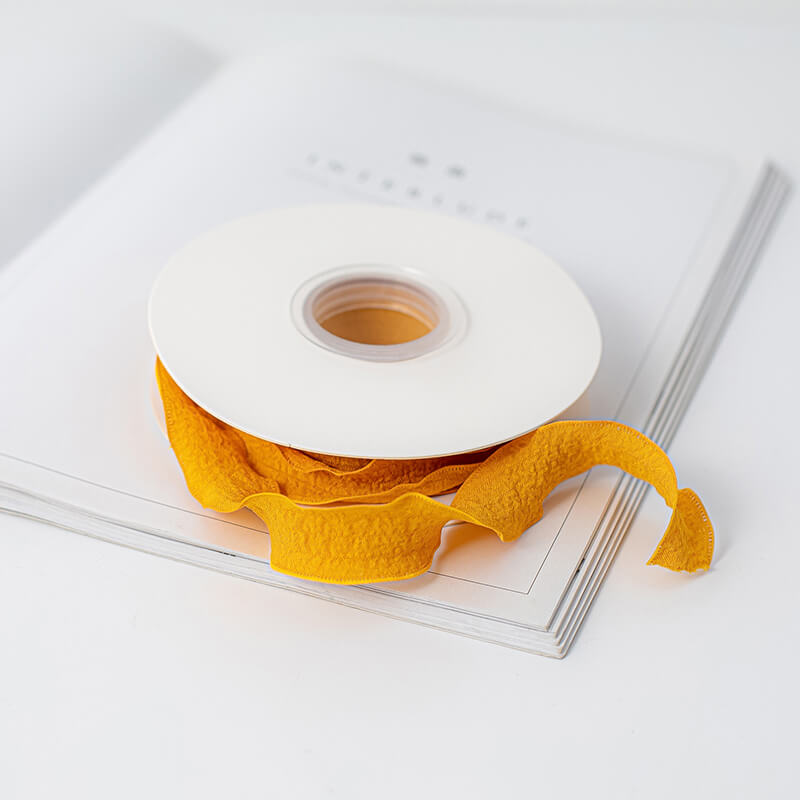 Ruffled Lace Ribbon, 10 Yards