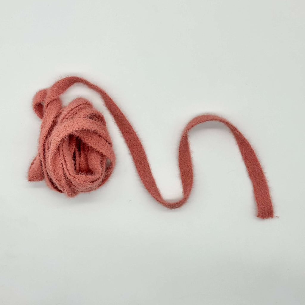 Boîte à fleurs ronde en velours 