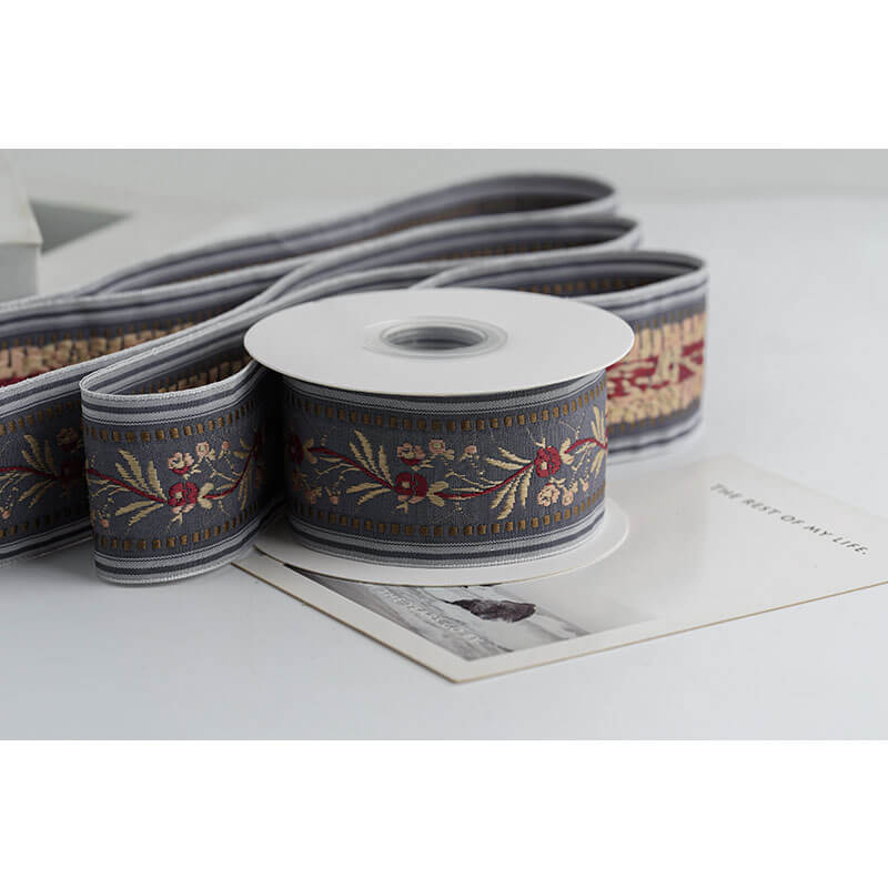 Embroidered Vintage Ribbon, 4.3 cm × 4.5 Yards