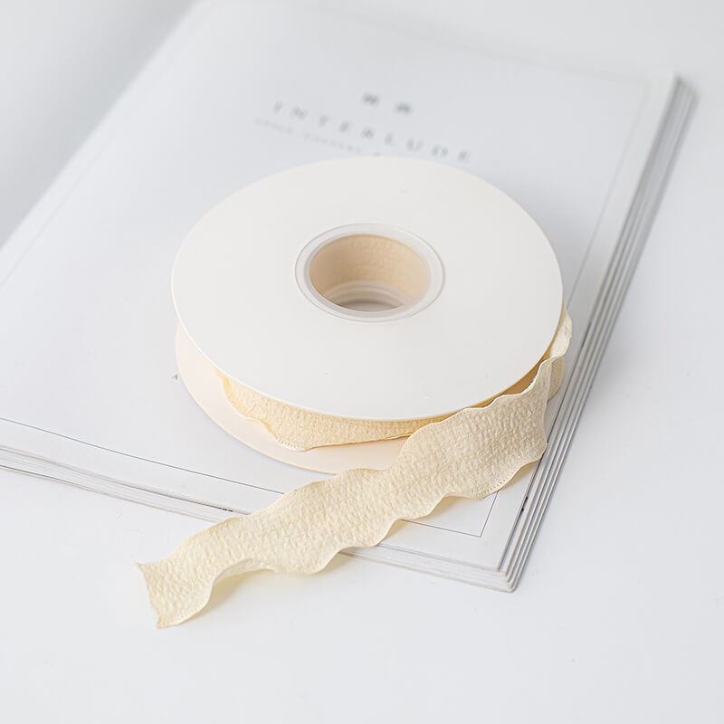 Ruffled Lace Ribbon, 10 Yards