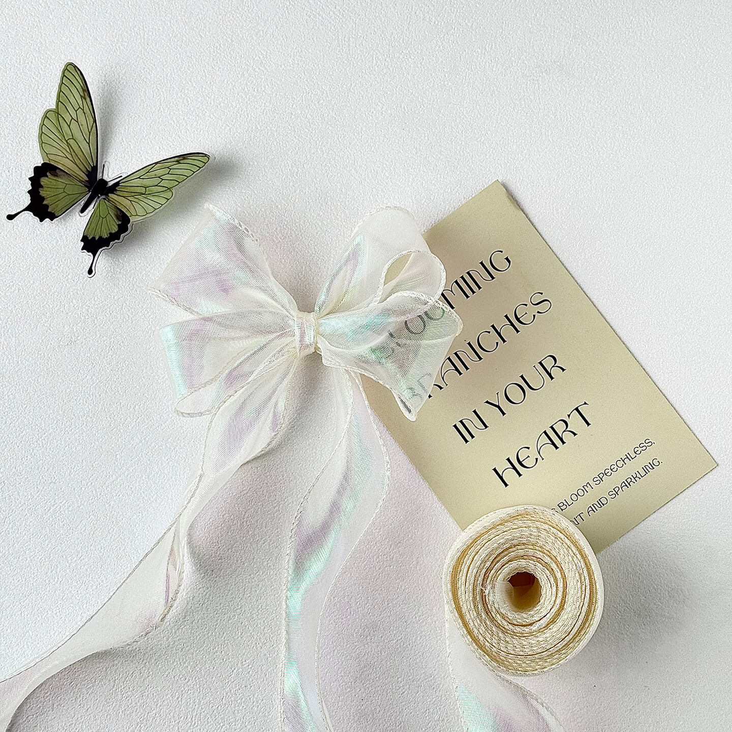 Fishtail Gift Ribbon, 4.0cm × 10 Yards