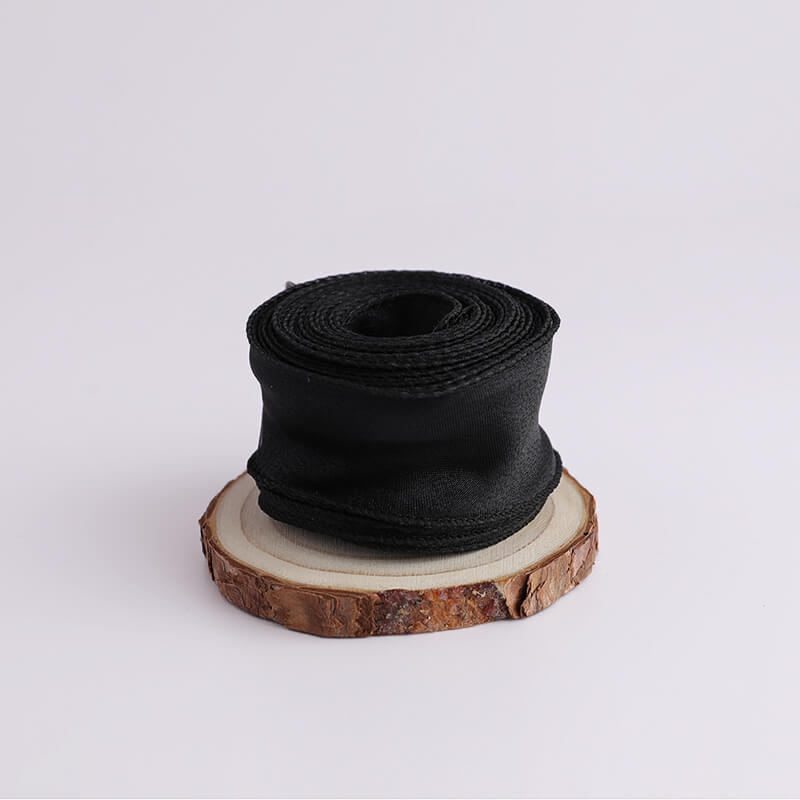 Fishtail Gift Ribbon, 4.0cm × 10 Yards