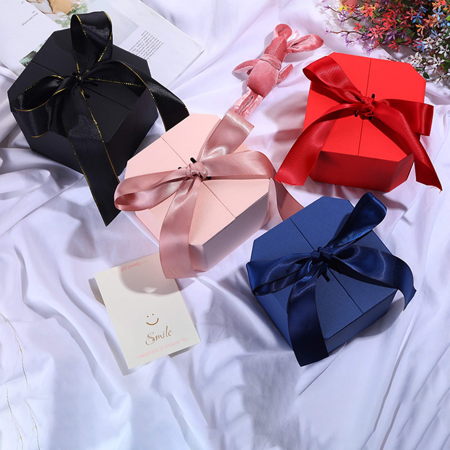 Bouquet Gift Packaging Box With Ribbon