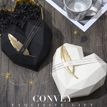 Cajas de regalo con ramos en forma de corazón