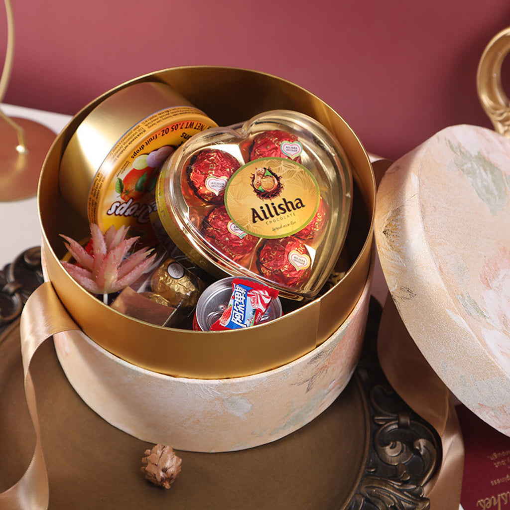 Round Gift Box with Ribbon