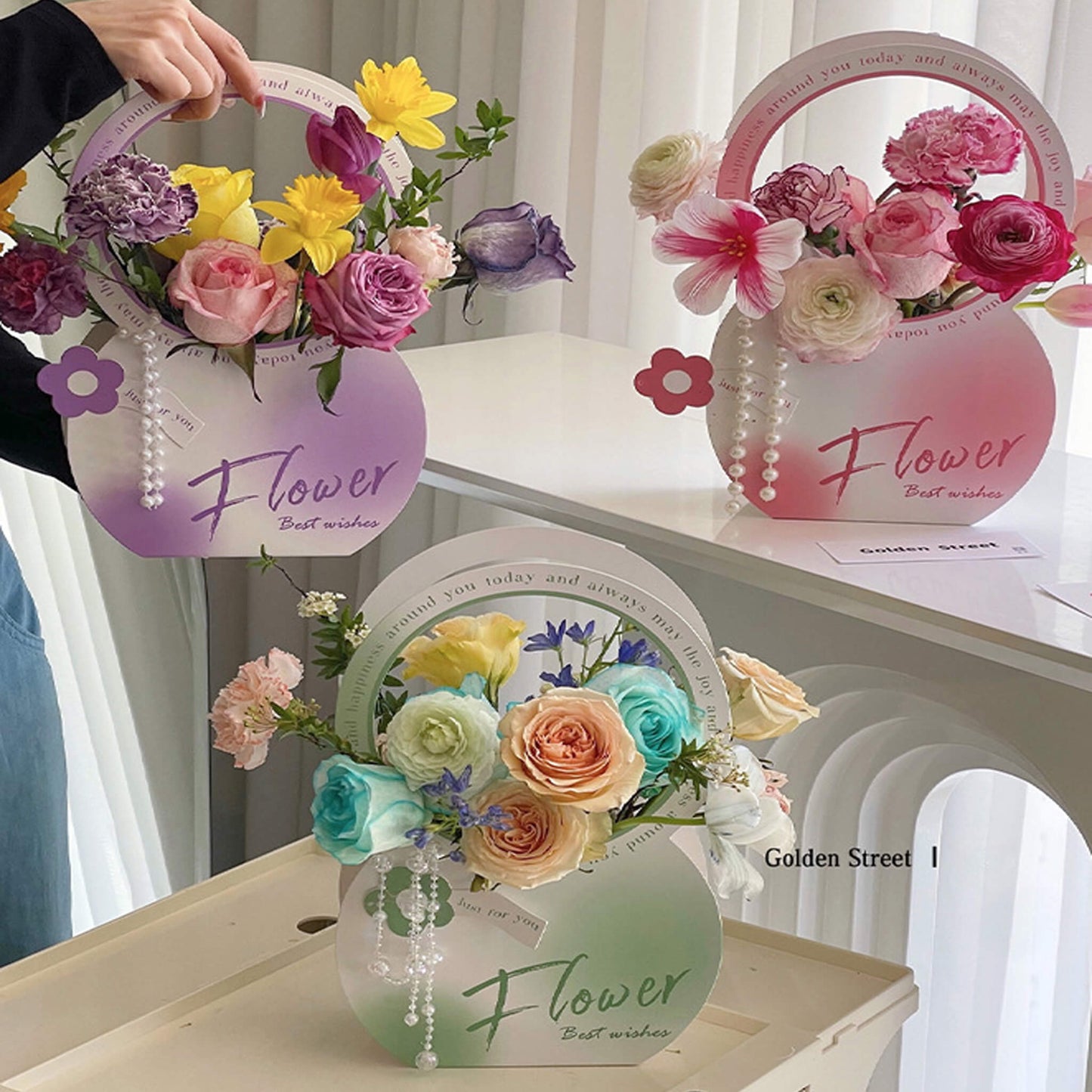 Luxury Die Cut Paper Bag Design Flower Bouquet